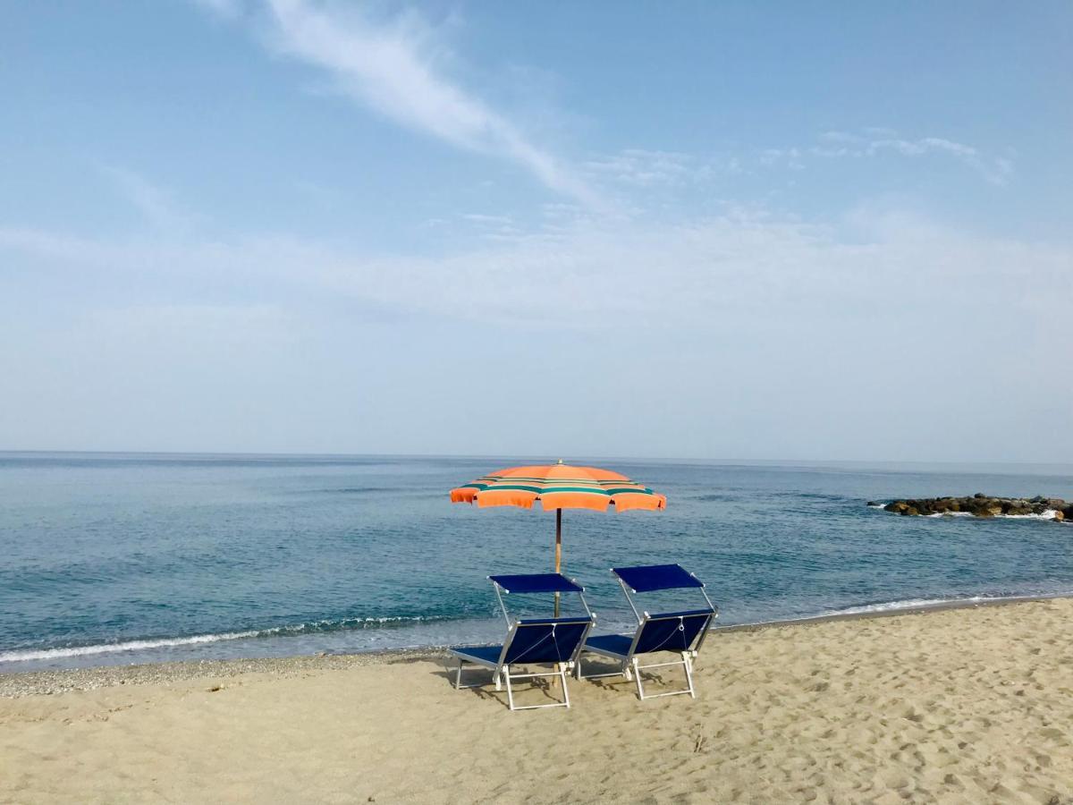Villa Sul Mare Бельведере-Мариттімо Екстер'єр фото