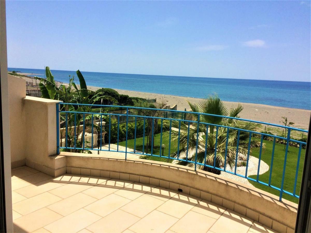 Villa Sul Mare Бельведере-Мариттімо Екстер'єр фото